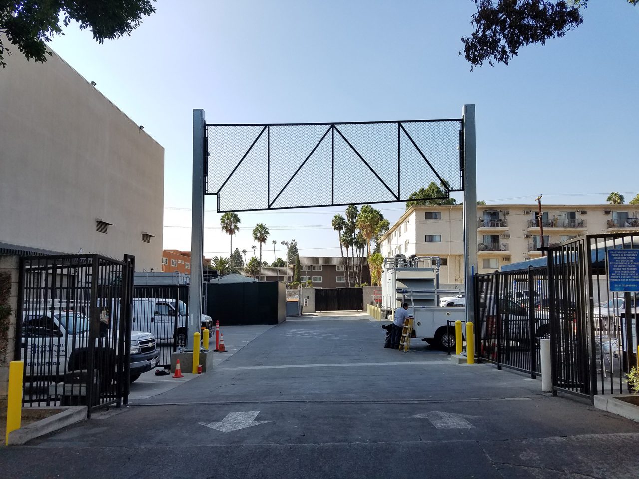 Vertical Vehicle Gates — Vehicle Gates & Traffic Control